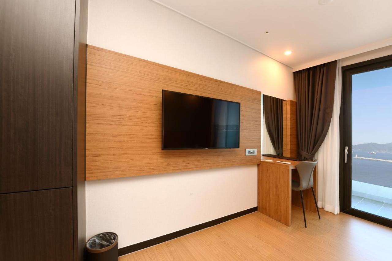 Utop Marina Hotel & Resort Yeosu Exterior foto